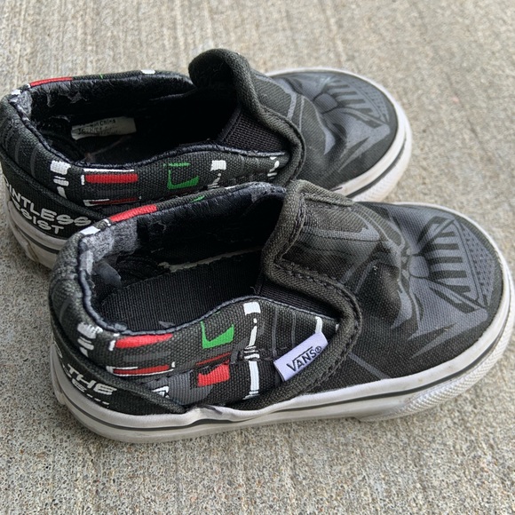 Vans Darth Vader shoes size Toddler US 4 - Picture 2 of 3